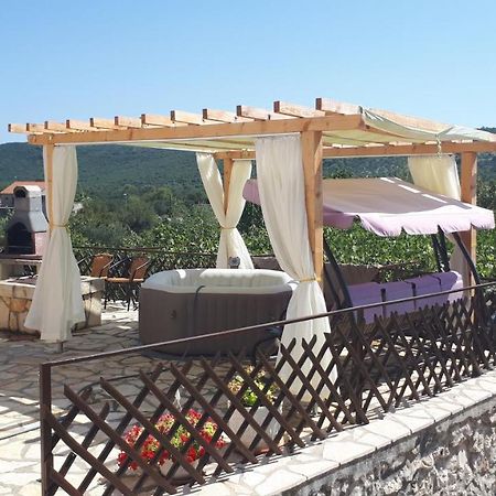 Luminaria Solis Vacation Home Rogoznica  Exterior foto
