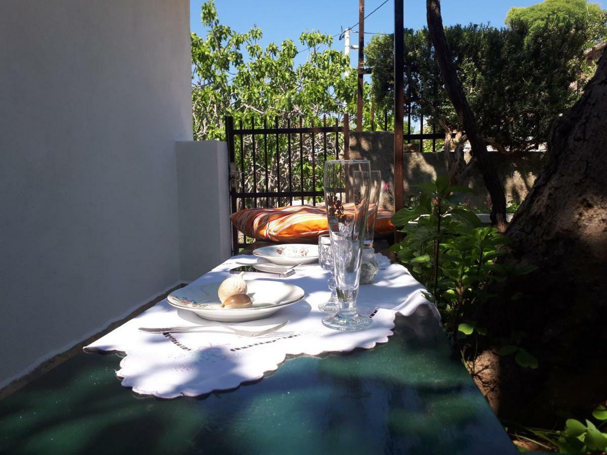 Luminaria Solis Vacation Home Rogoznica  Exterior foto
